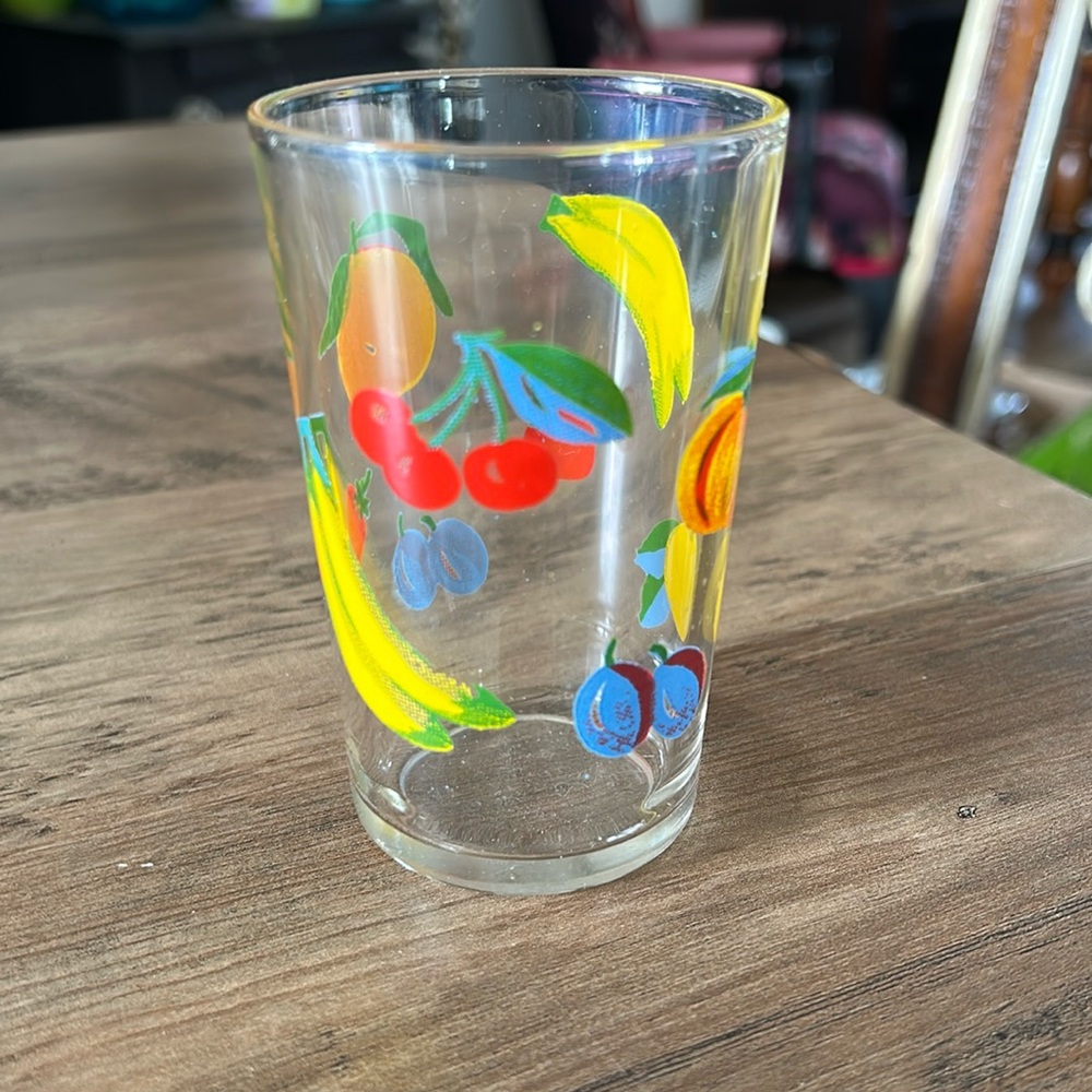 Vintage fruits print Glasses 70s